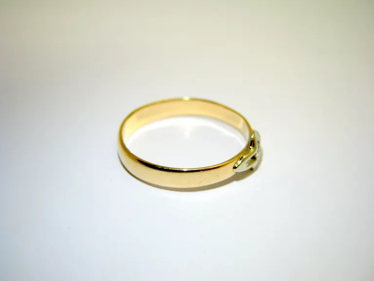 CUDOWNY PIERŚCIONEK Z BRYLANTEM PR 585 R18 2,13G