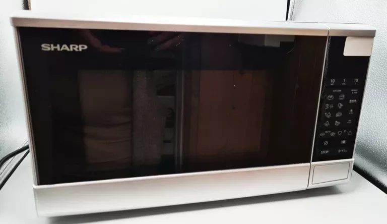 MIKROFALÓWKA SHARP R26 USZKODZONA NA CZĘŚCI