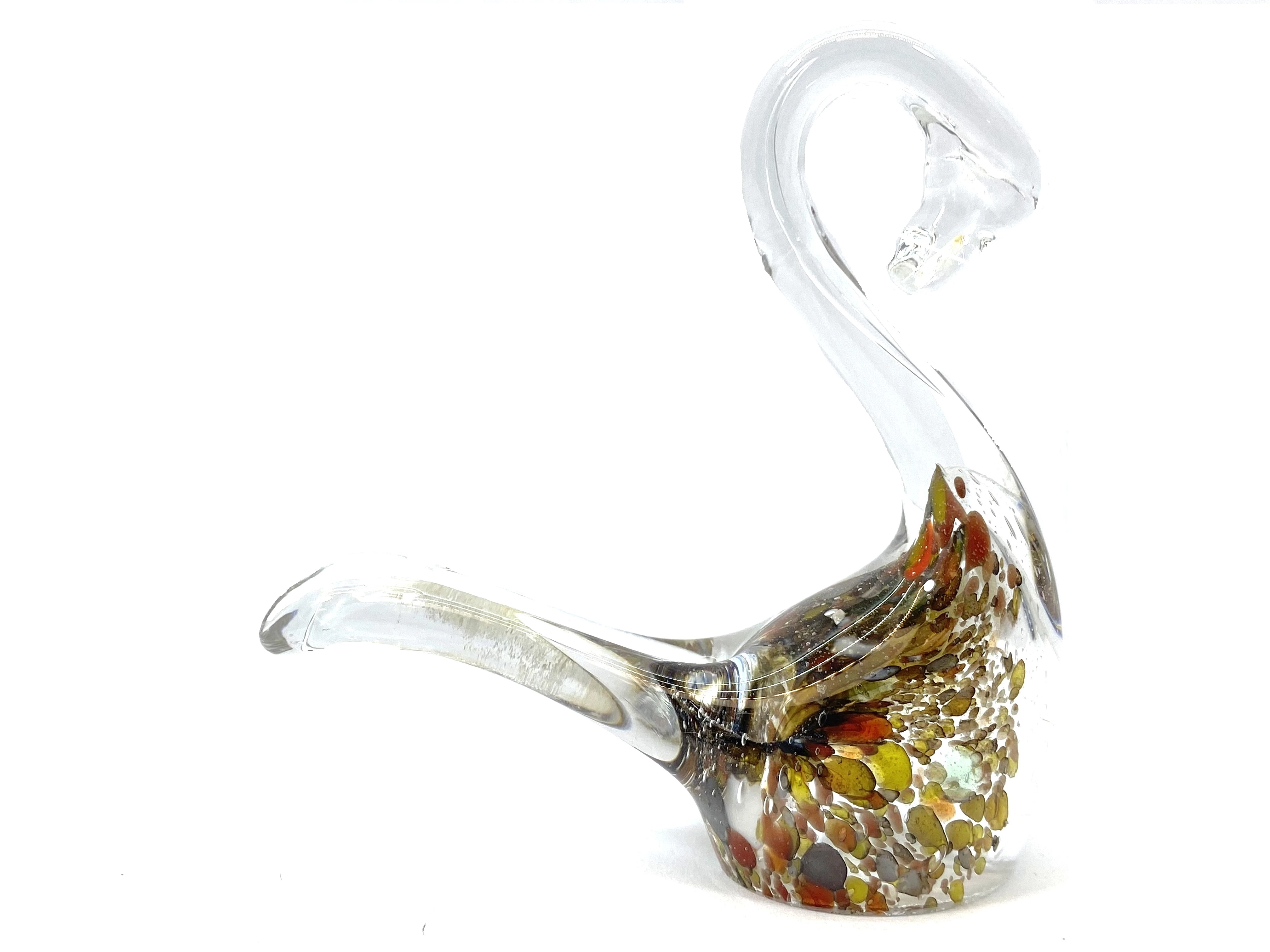 krysztalowe-labedzie-stan-nie-wymaga-renowacji