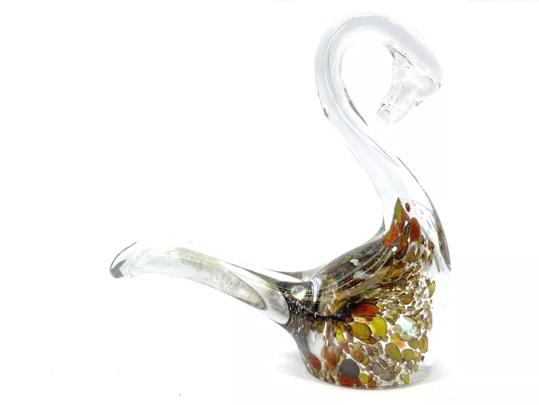 krysztalowe-labedzie-stan-nie-wymaga-renowacji