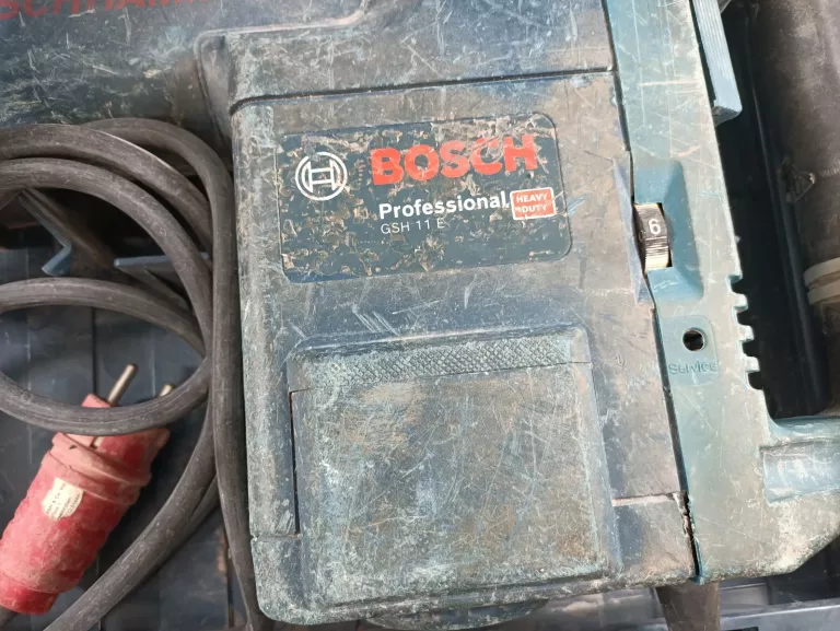 MŁOT UDAROWY BOSCH GSH 11E