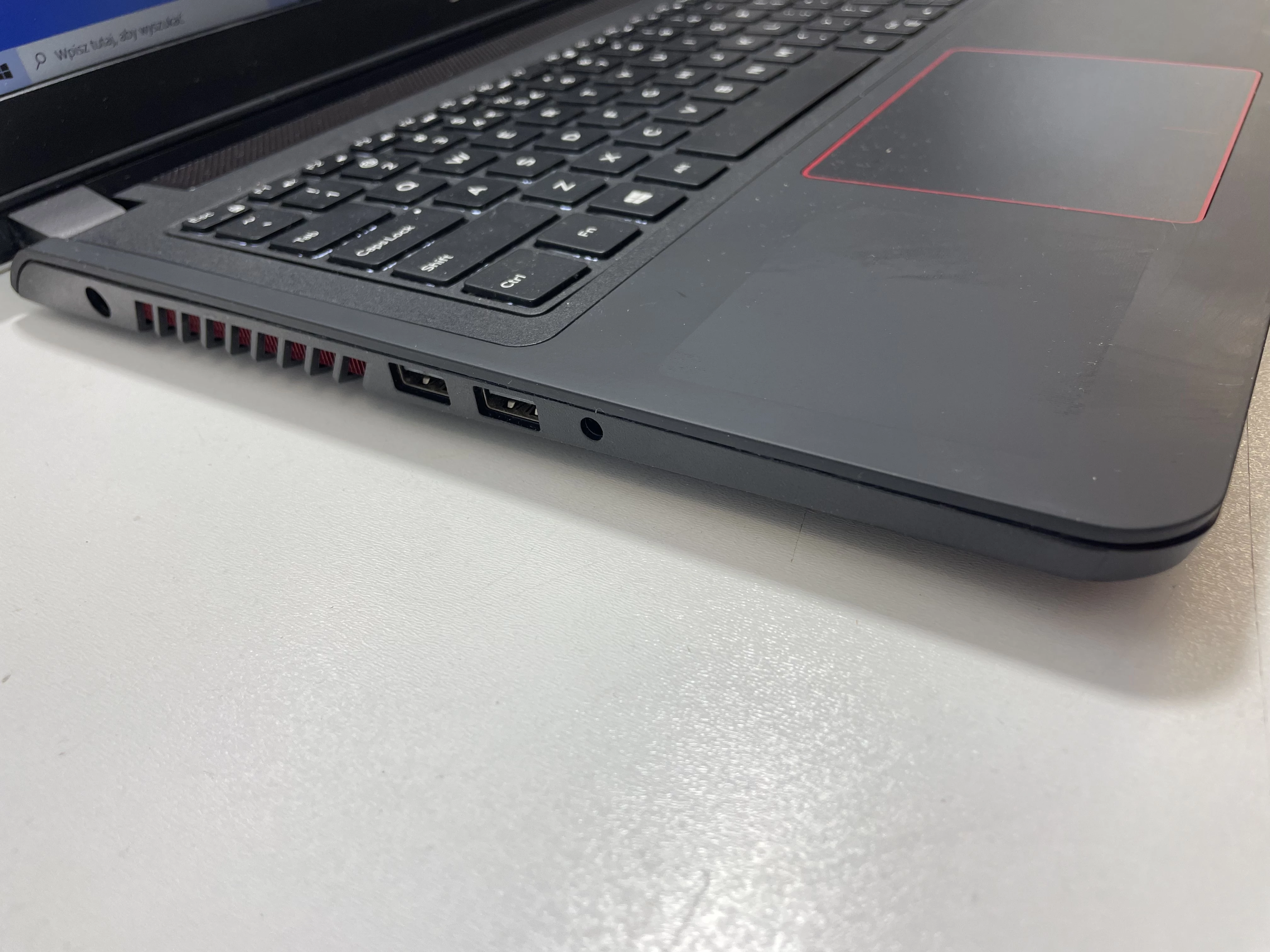 laptop-dell-inspiron-15-5000-gaming-p57f-pojemnosc-dysku-1128