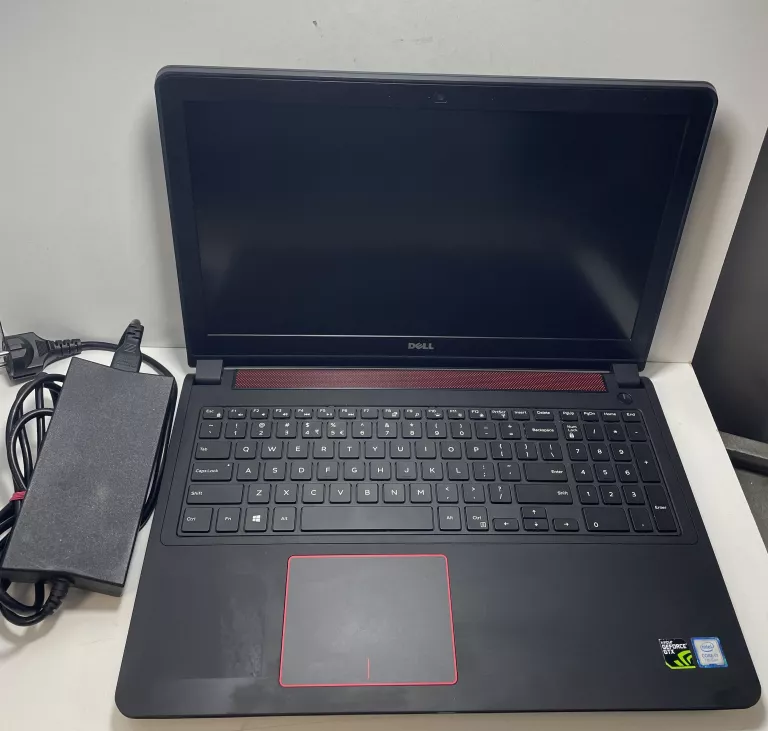 LAPTOP DELL INSPIRON 15 5000 GAMING P57F