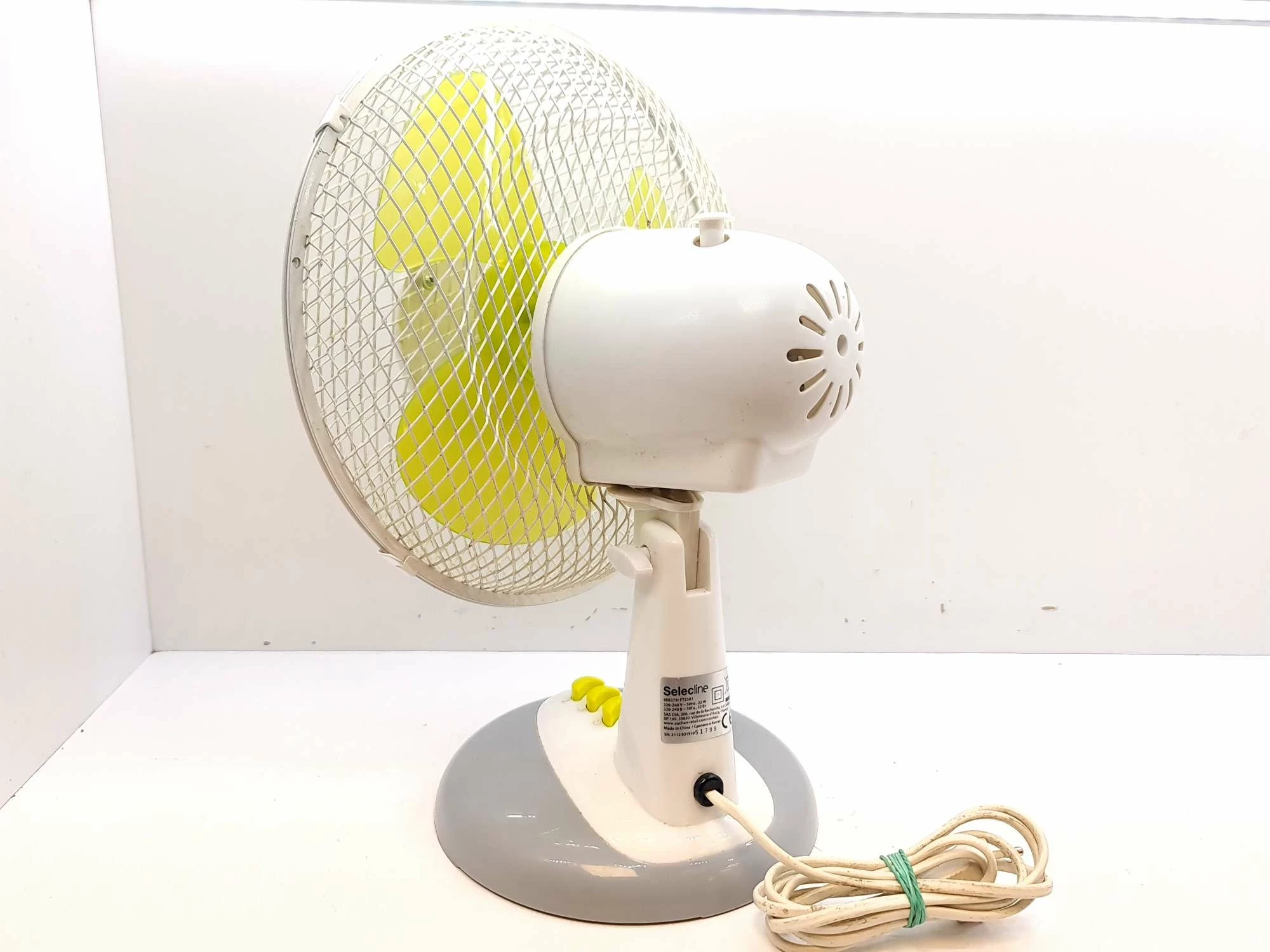 wiatrak-biurkowy-selecline-ft23a1-23cm-funkcje-oscylacja-automatyczna