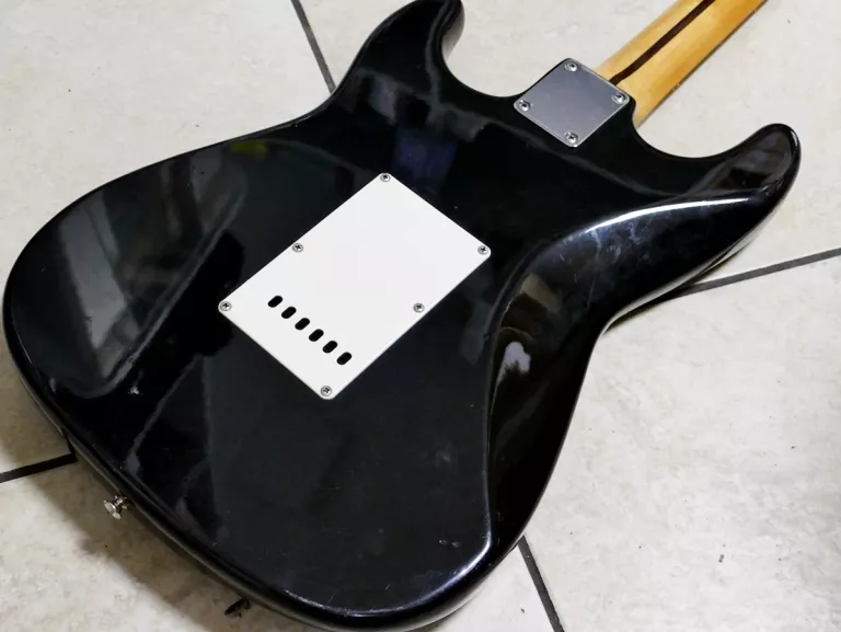 gitara-elektryczna-hohner-rockwood-lx90g-kod-producenta-lx90g