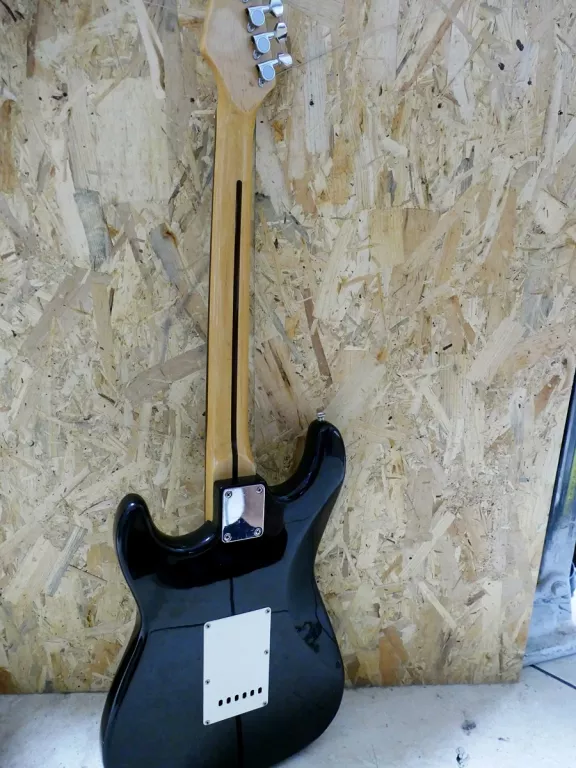 gitara-elektryczna-hohner-rockwood-lx90g-stan-uzywany