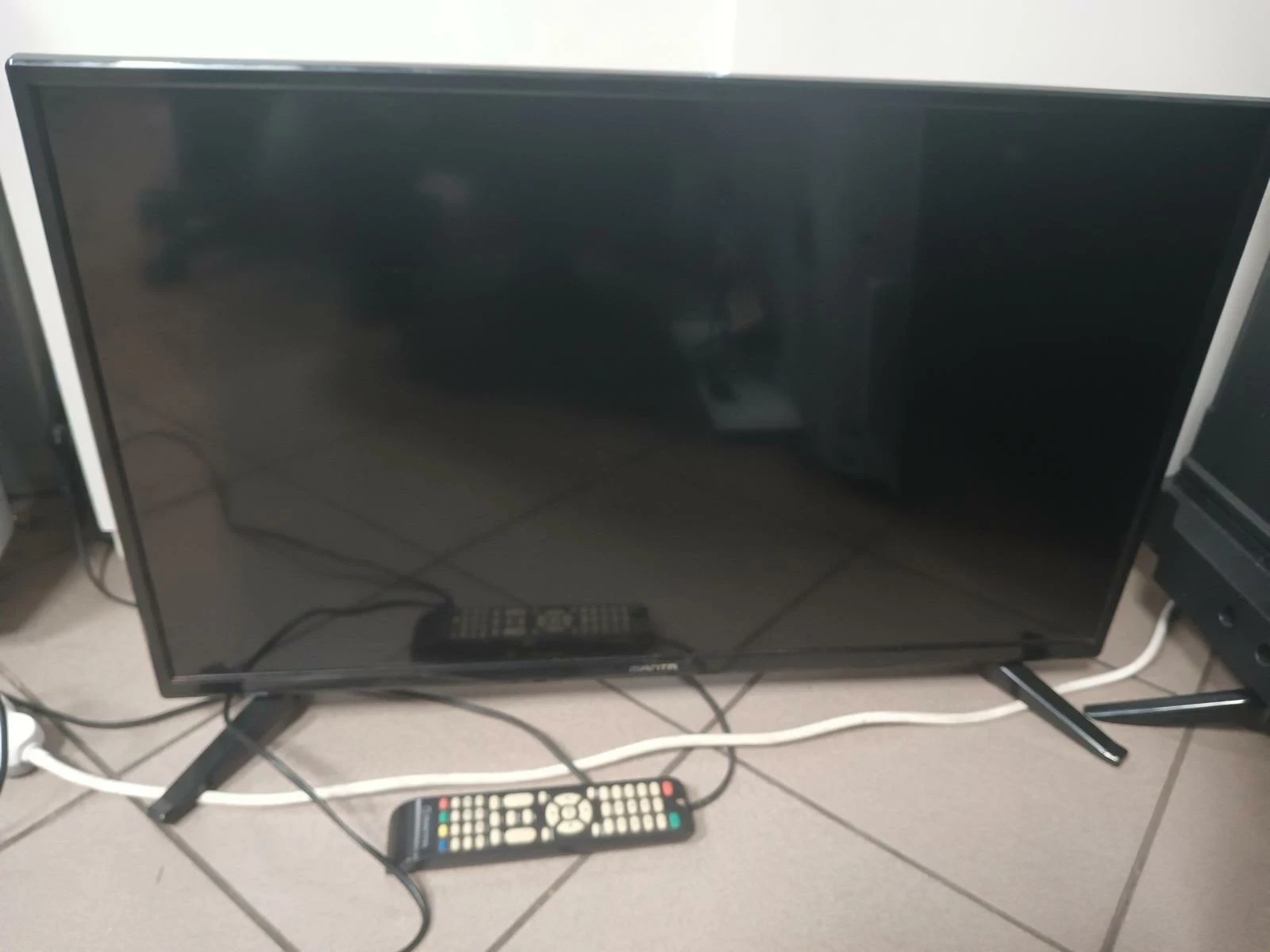 telewizor-led-manta-led320e10-32-hd-stan-uzywany