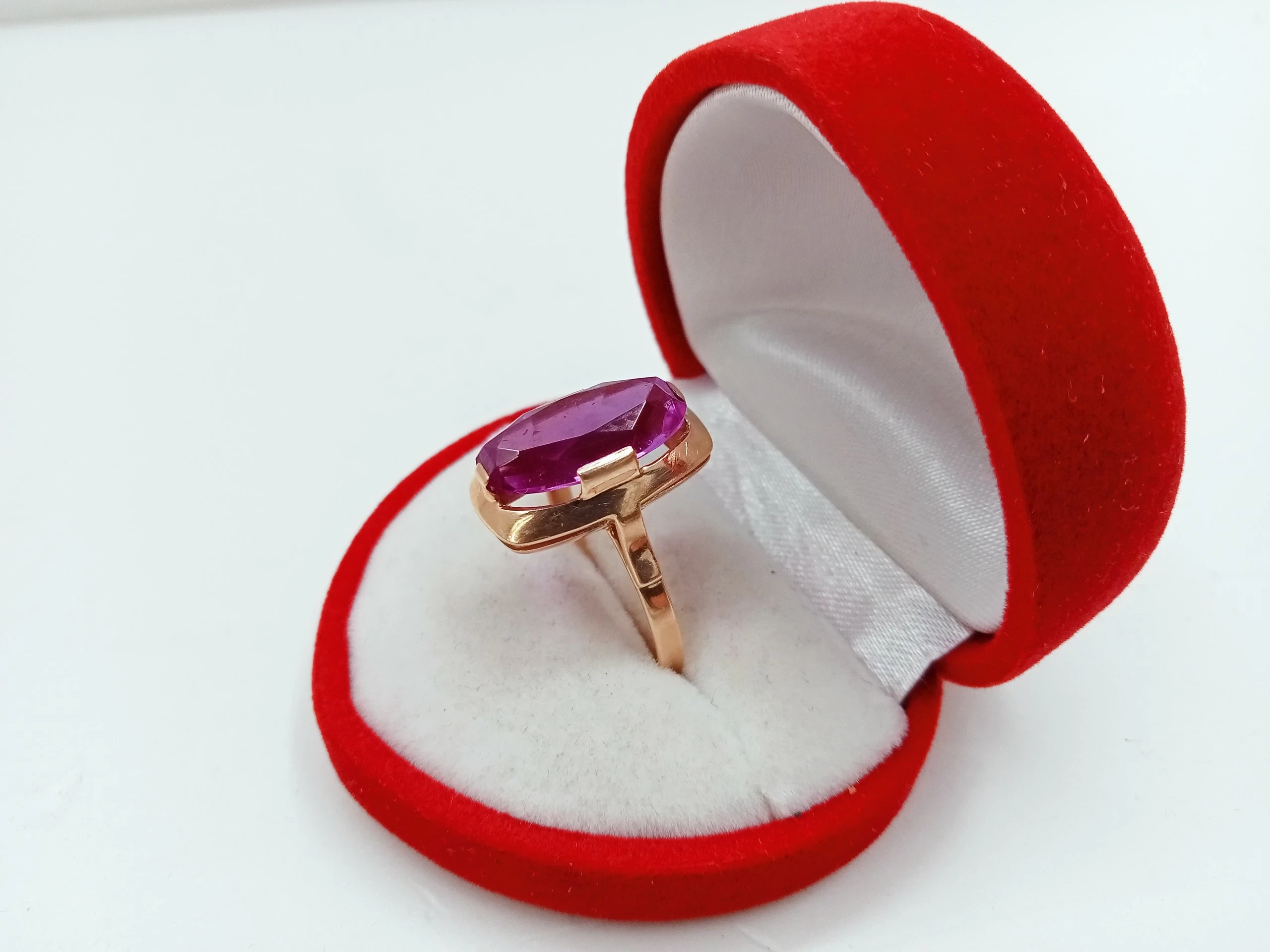 uzywany-zloty-pierscionek-pr585379gr18-material-zloto