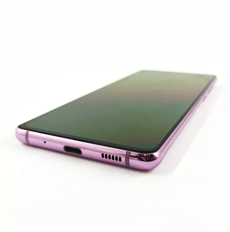 telefon-samsung-s20-fe-przekatna-ekranu-650