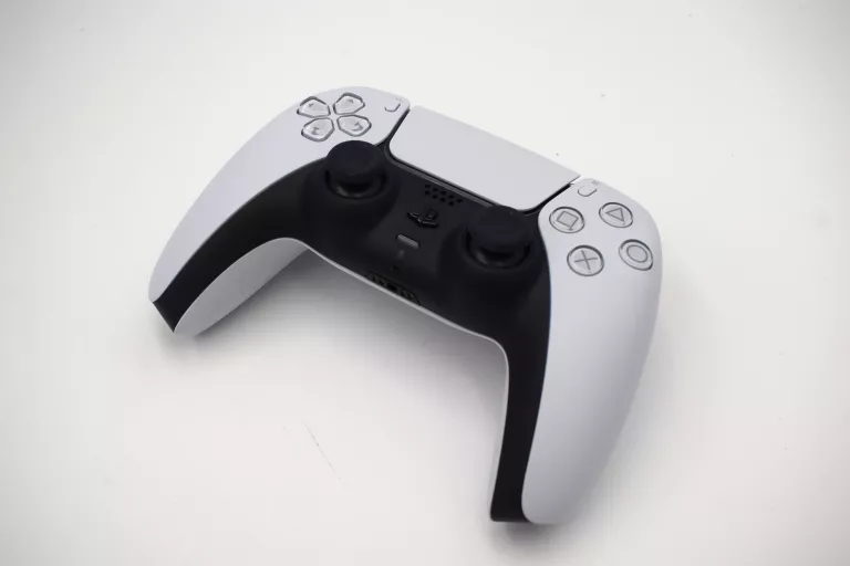 KONSOLA SONY PLAYSTATION 5 DIGITAL EDITION + DYSK