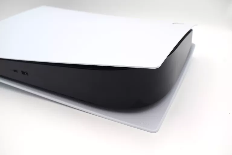 KONSOLA SONY PLAYSTATION 5 DIGITAL EDITION + DYSK