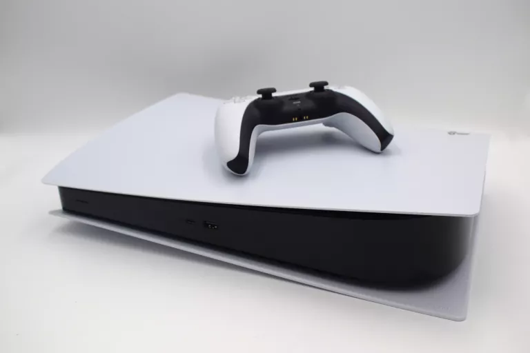 KONSOLA SONY PLAYSTATION 5 DIGITAL EDITION + DYSK