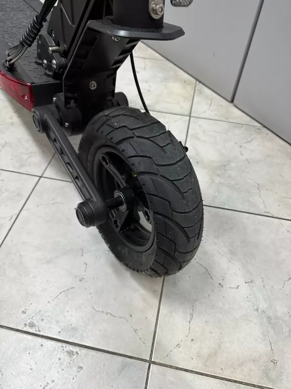 hulajnoga-elektryczna-motus-pro-10-igla-stan-uzywany