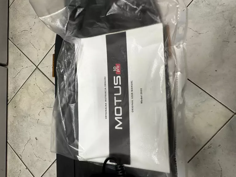 hulajnoga-elektryczna-motus-pro-10-igla-marka-motus