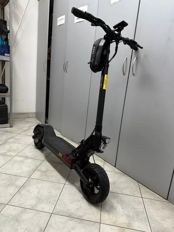 hulajnoga-elektryczna-motus-pro-10-igla-marka-motus