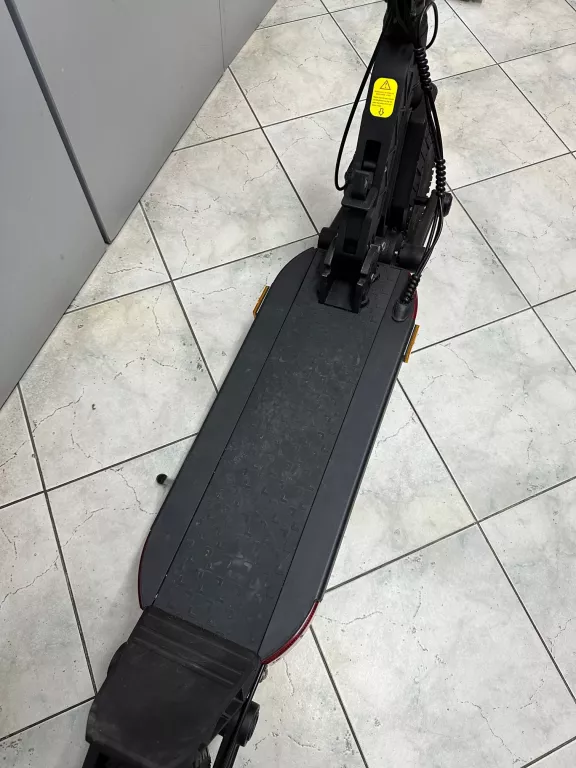 hulajnoga-elektryczna-motus-pro-10-igla-model-pro10-2022