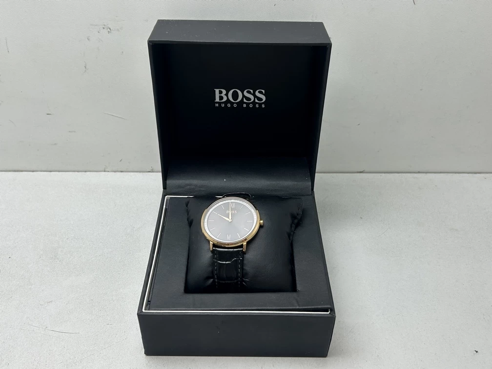 Hugo sales boss 1513649