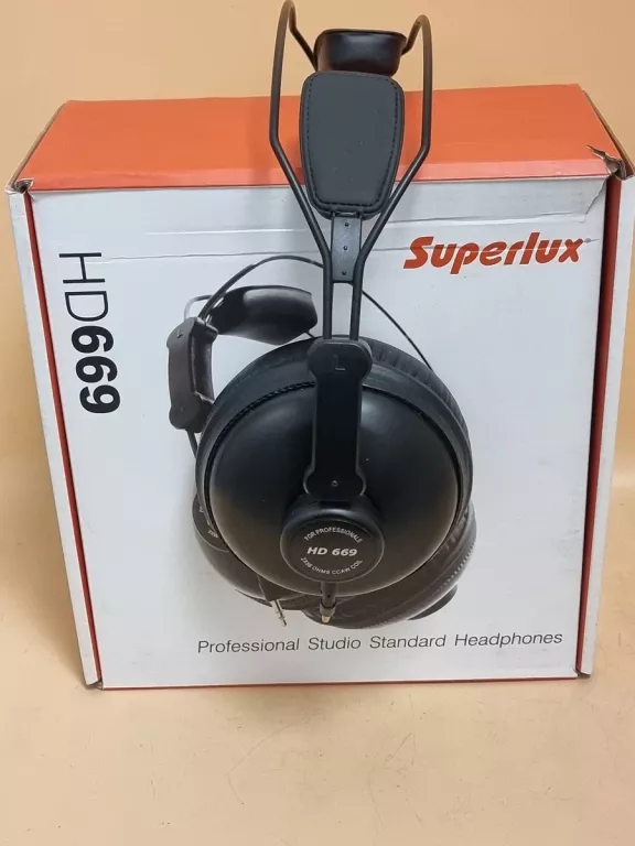 sluchawki-superlux-hd669-rodzaj-sluchawek-nauszne