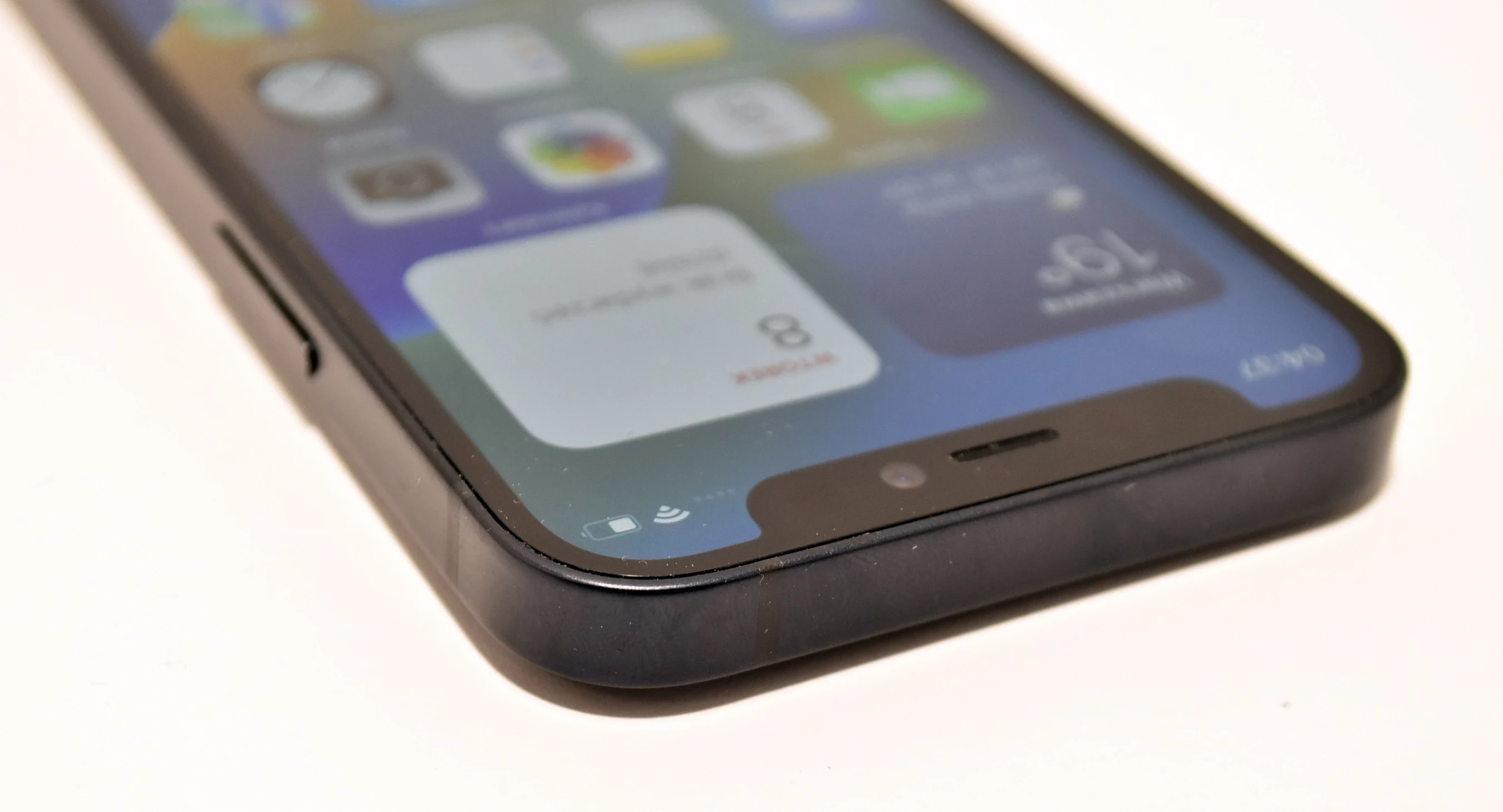 telefon-apple-iphone-12-mini-64gb-czarny-ean-gtin-194252013090