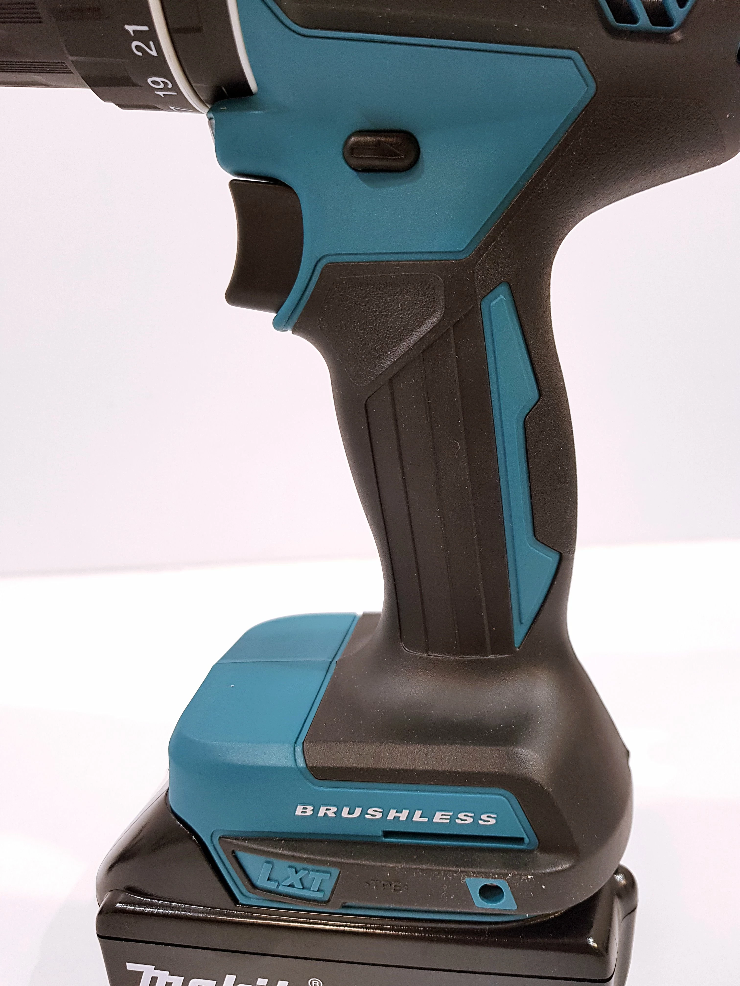 makita-wkretarka-dhp485-50ah-ladowarka-rodzaj-silnika-silnik-bezszczotkowy