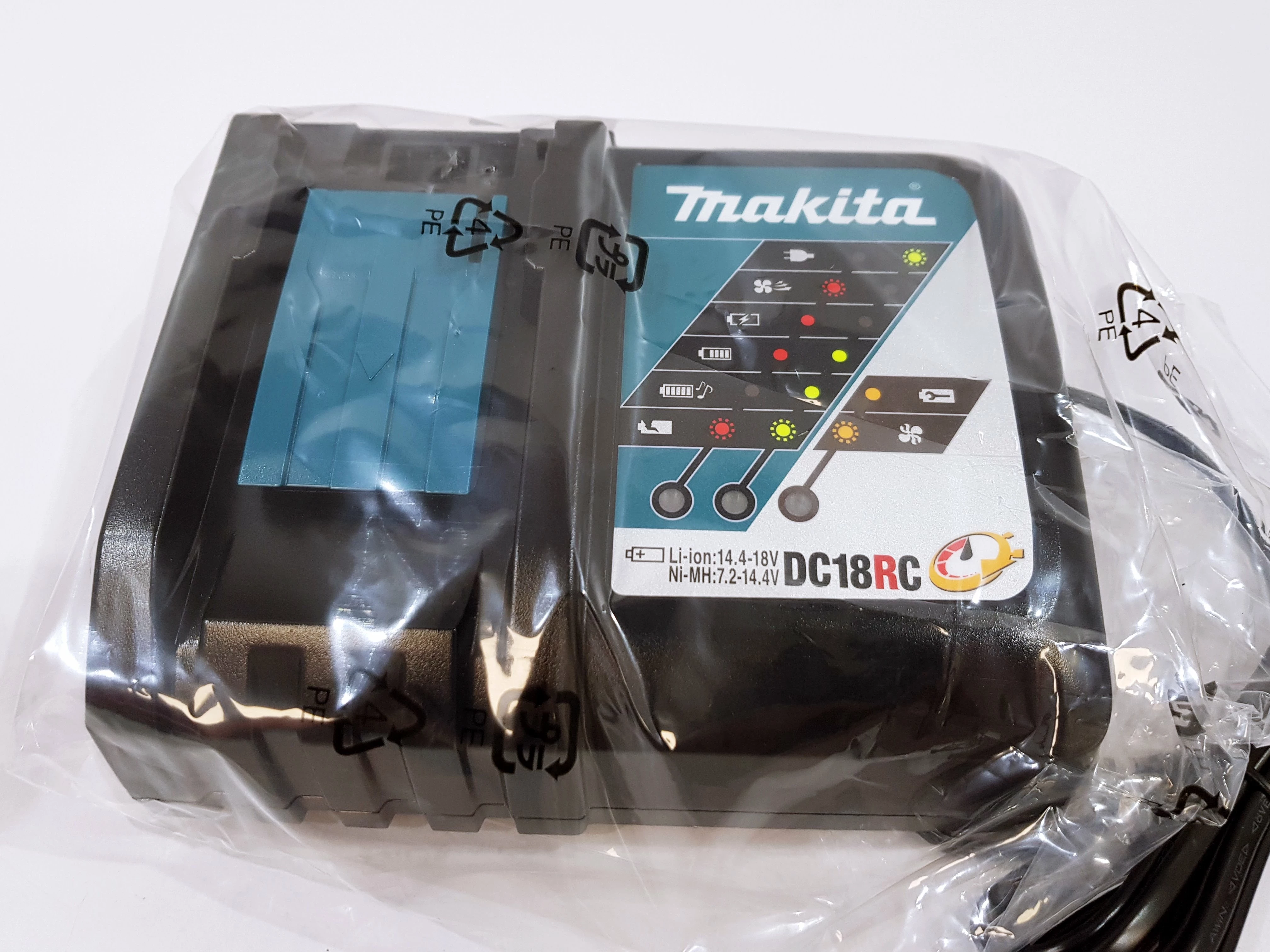 makita-wkretarka-dhp485-50ah-ladowarka-marka-makita