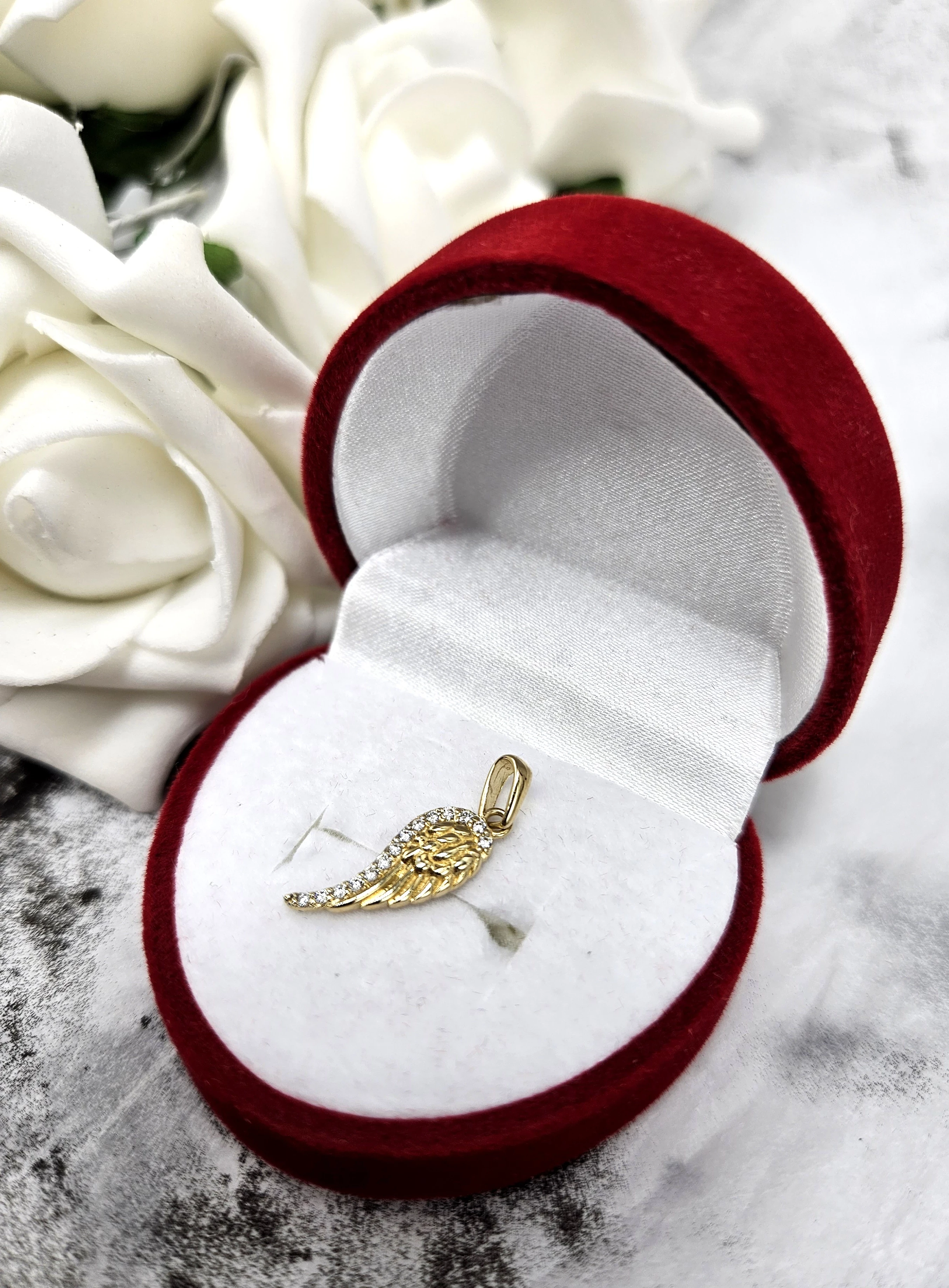 zlota-zawieszka-skrzydelko-z-cyrkoniami-58508g-grunwaldzka-52-gdansk