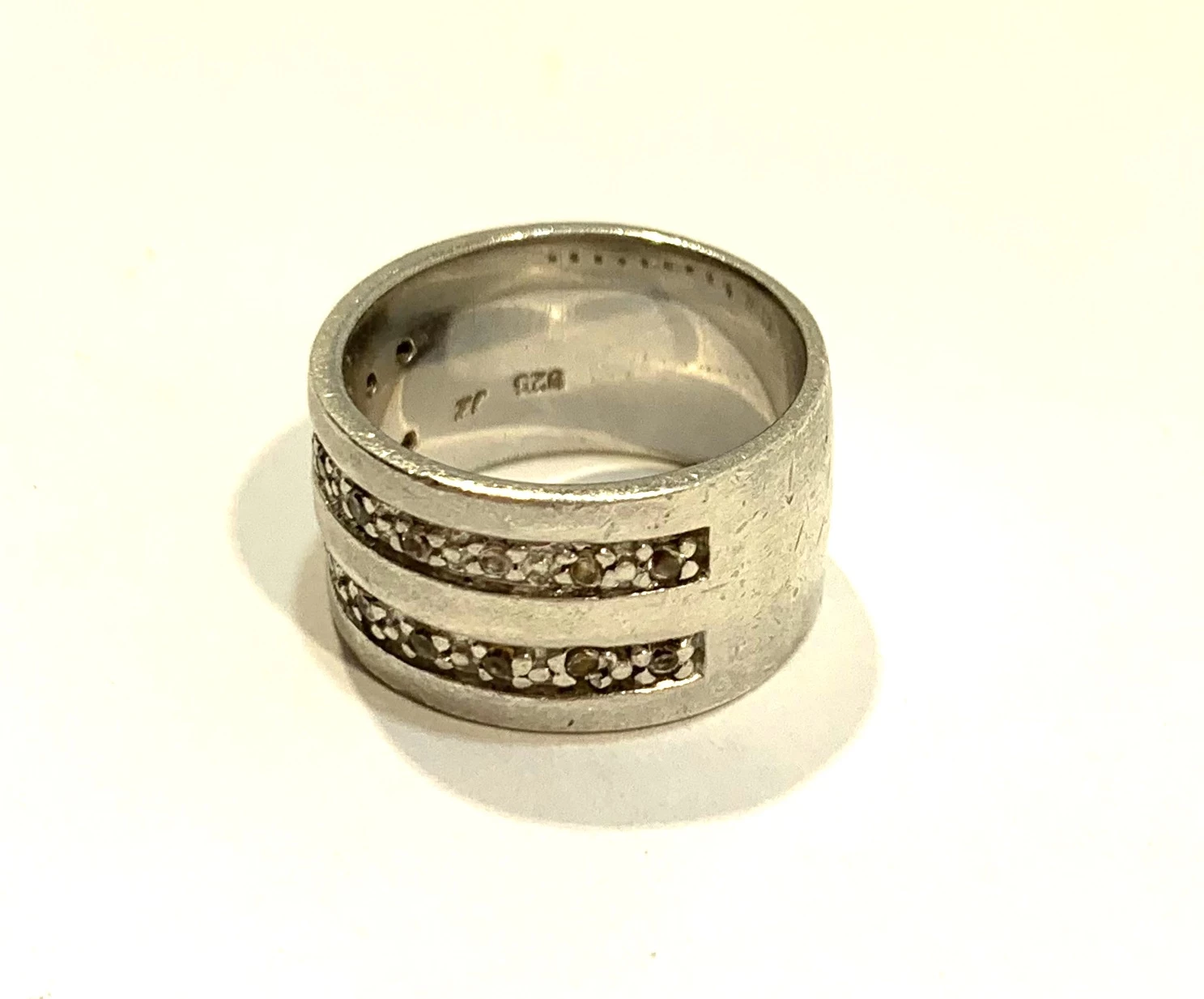 srebrny-pierscionek-925-977g-stan-uzywany