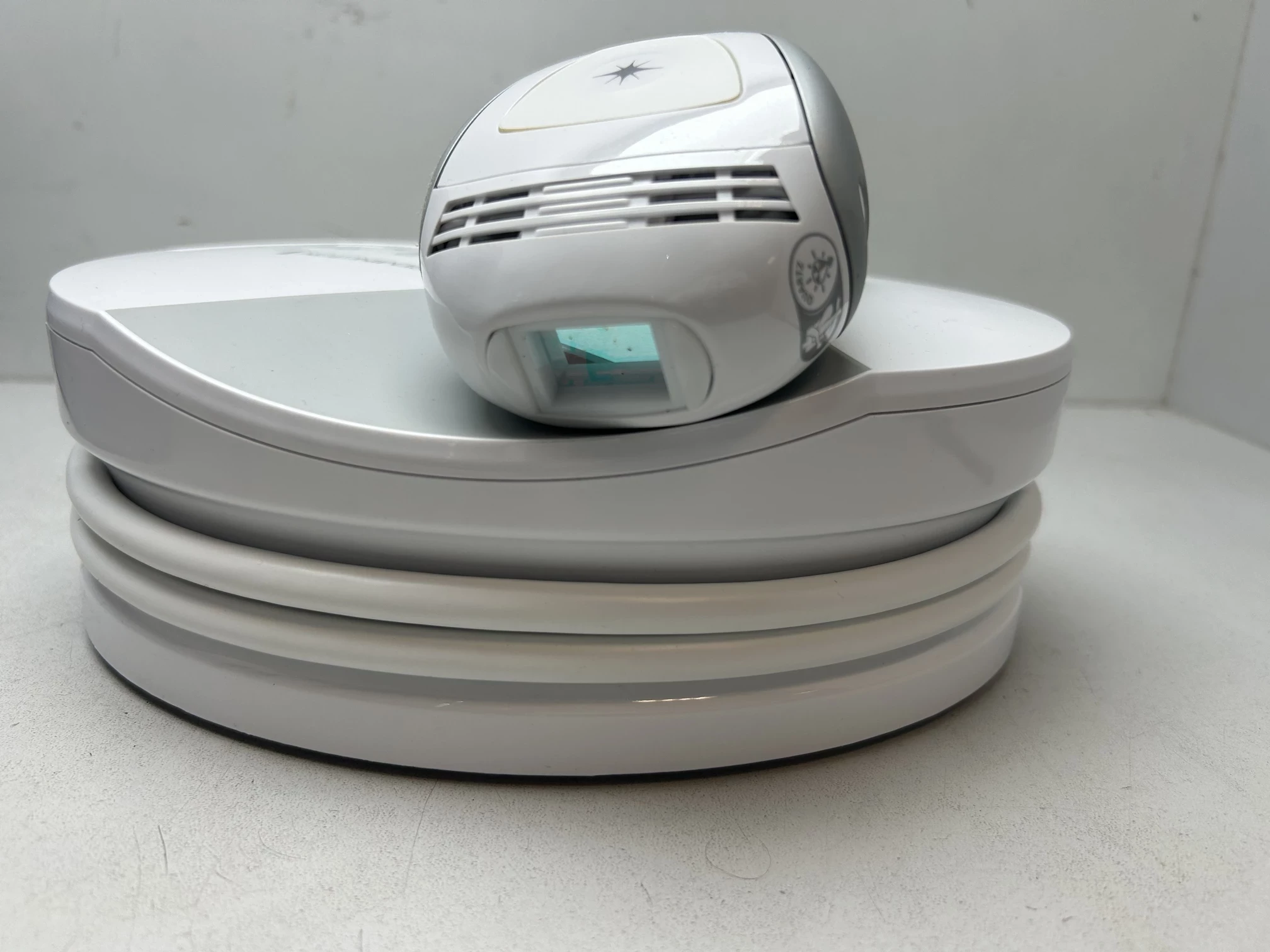 depilator-laserowy-remington-ipl-6780-kolor-dominujacy-bialy