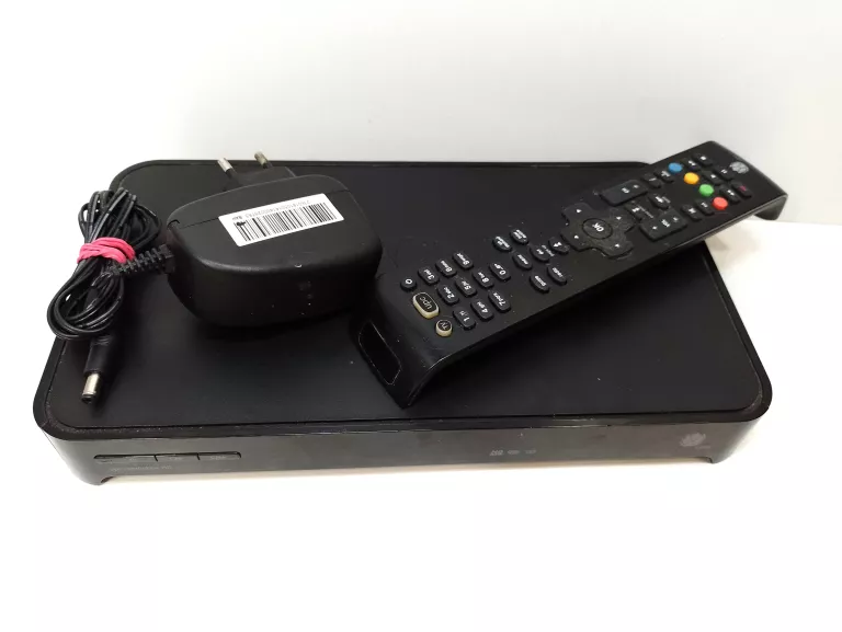 DEKODER UPC MEDIABOX HD + PILOT