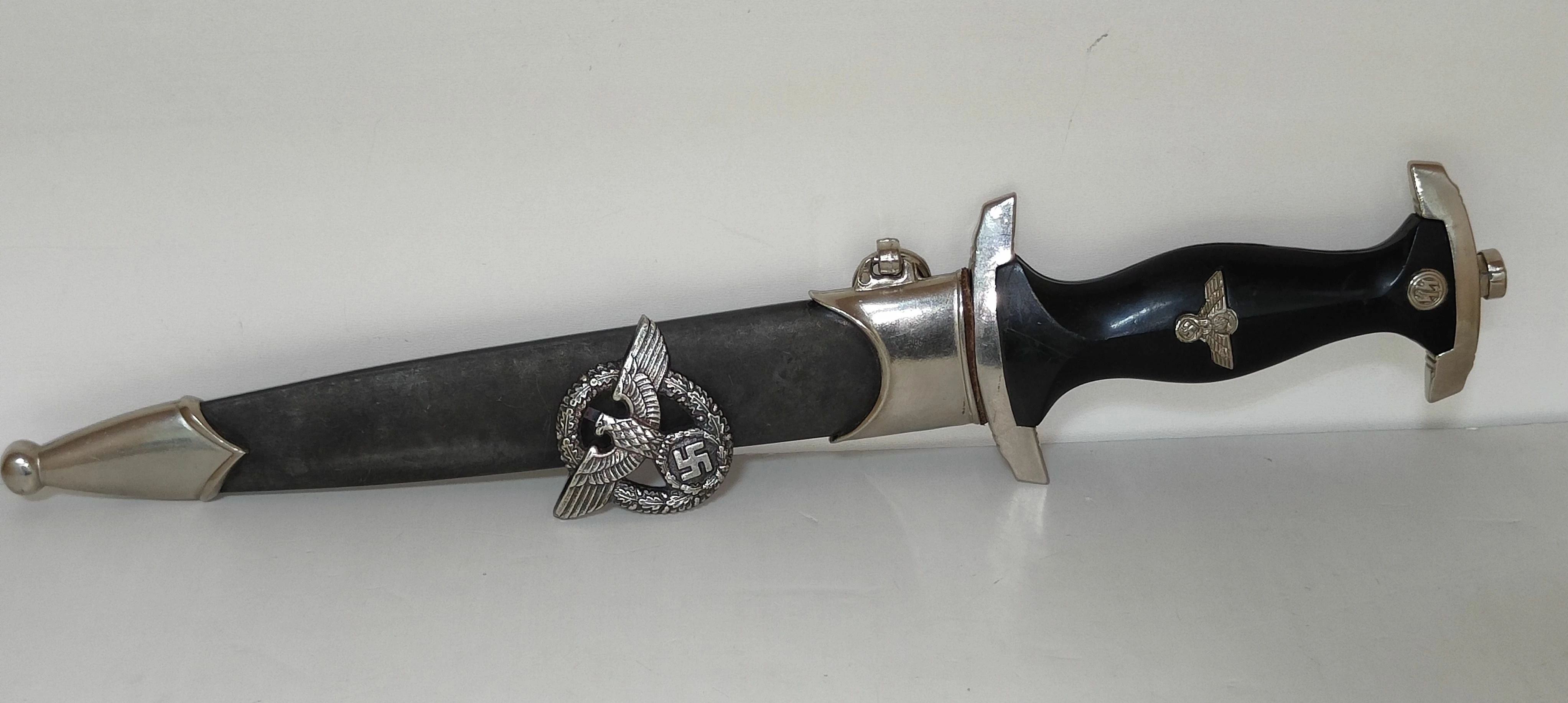 kordzik-ss-1933-meine-ehre-heist-treuerzm-m714-stary-rynek-3-minsk-mazowiecki