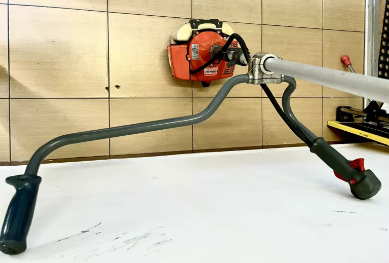 kosa-podkaszarka-spalinowa-oleo-mac-sparta-380t-zasilanie-spalinowe