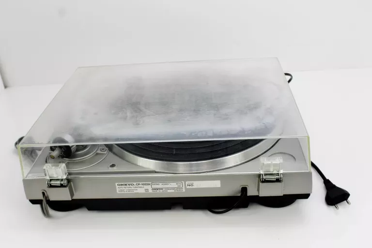 gramofon-onkyo-cp-1022a-wbudowany-przedwzmacniacz-nie