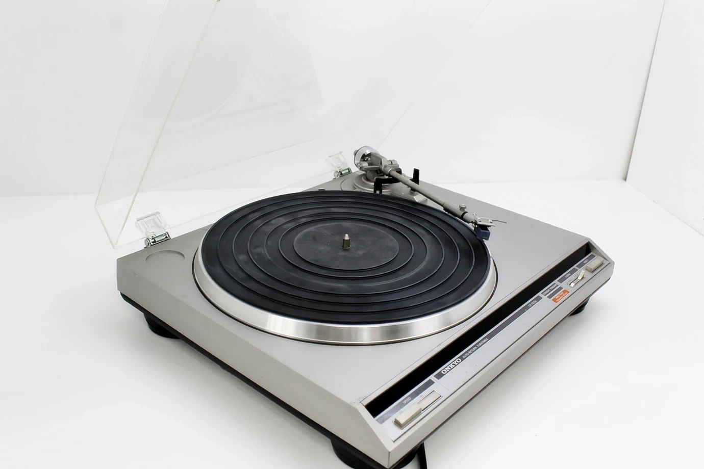 gramofon-onkyo-cp-1022a-naped-paskowy