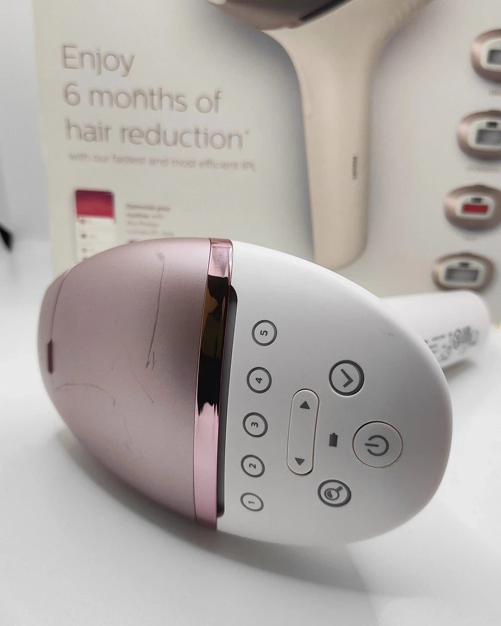 depilator-philips-lumea-9000-sposob-depilacji-impuls-swiatla