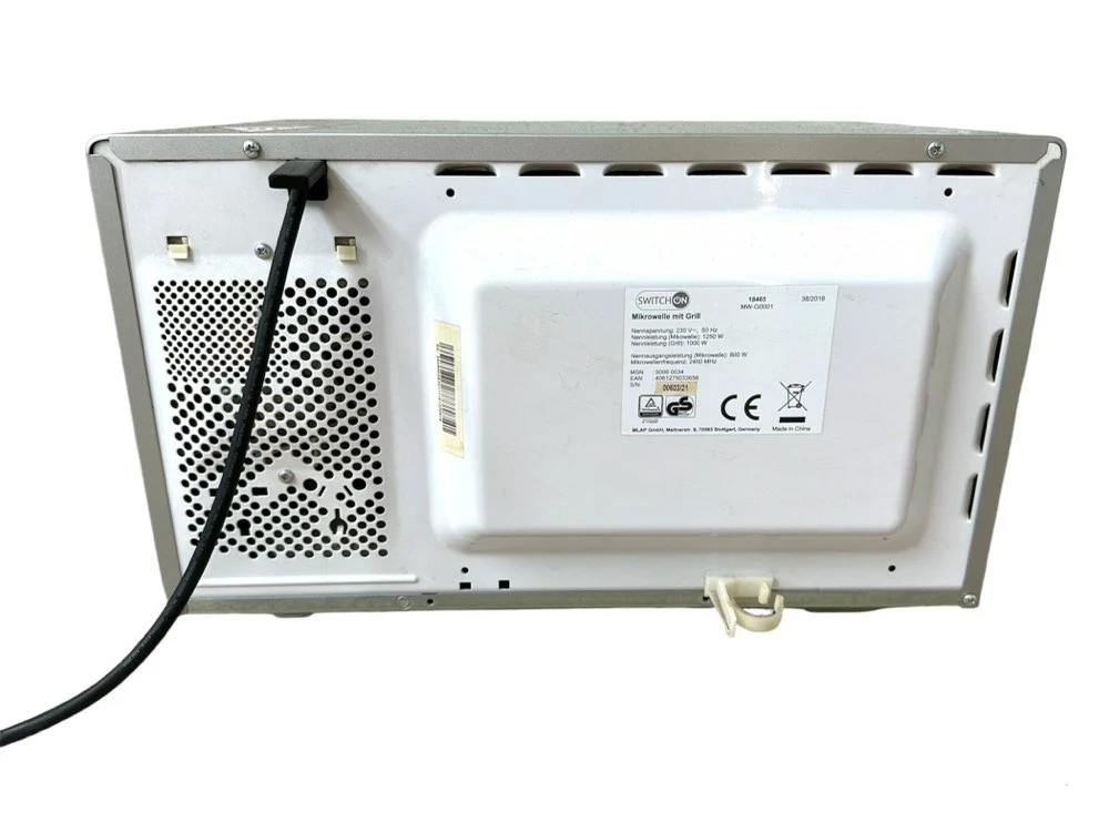 mikrofala-switch-on-g0001-moc-mikrofal-800