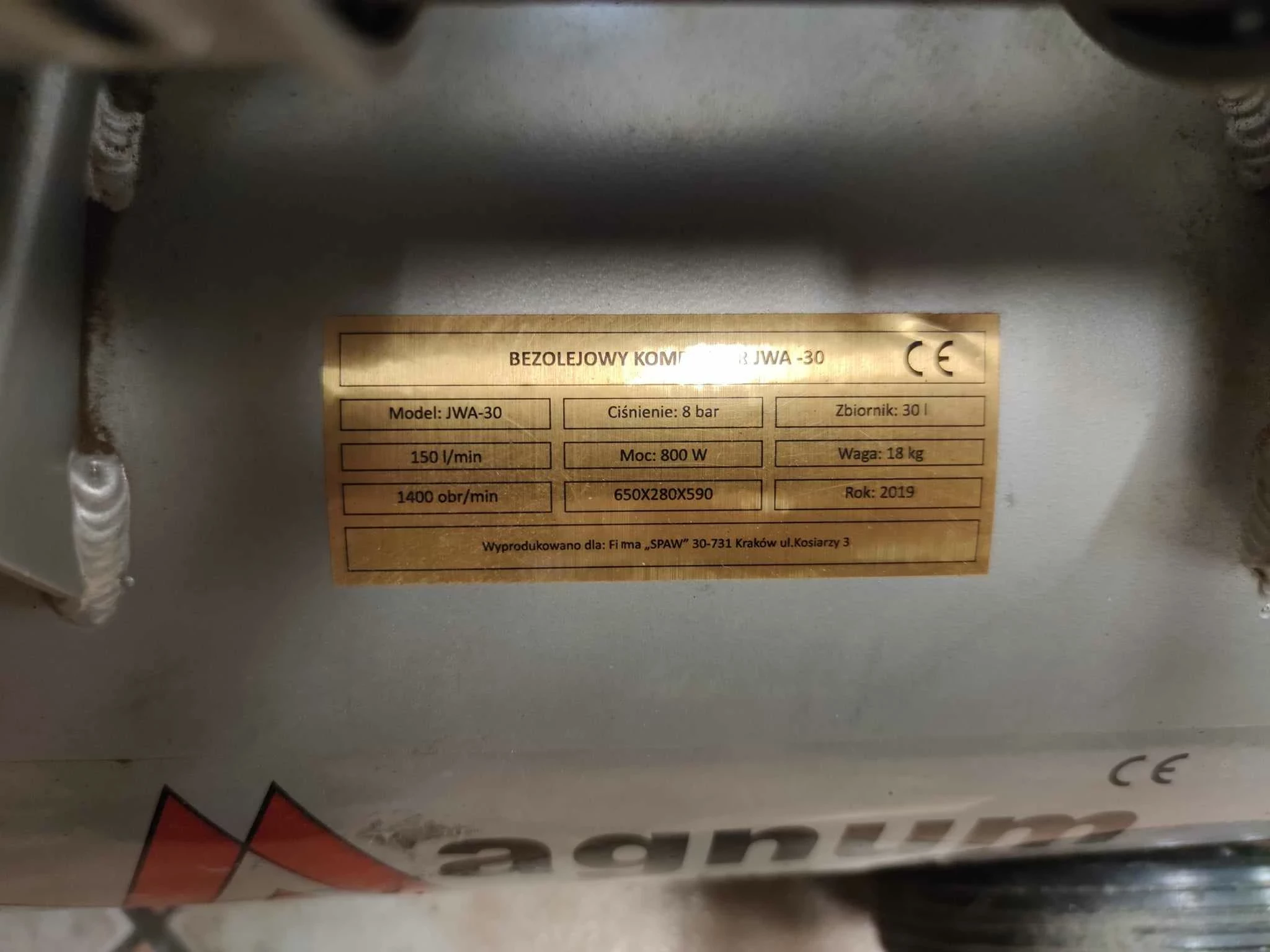 kompresor-bezolejowy-magnum-jwa-30-30l-8-bar-800w-przecena-cisnienie-maksymalne-800