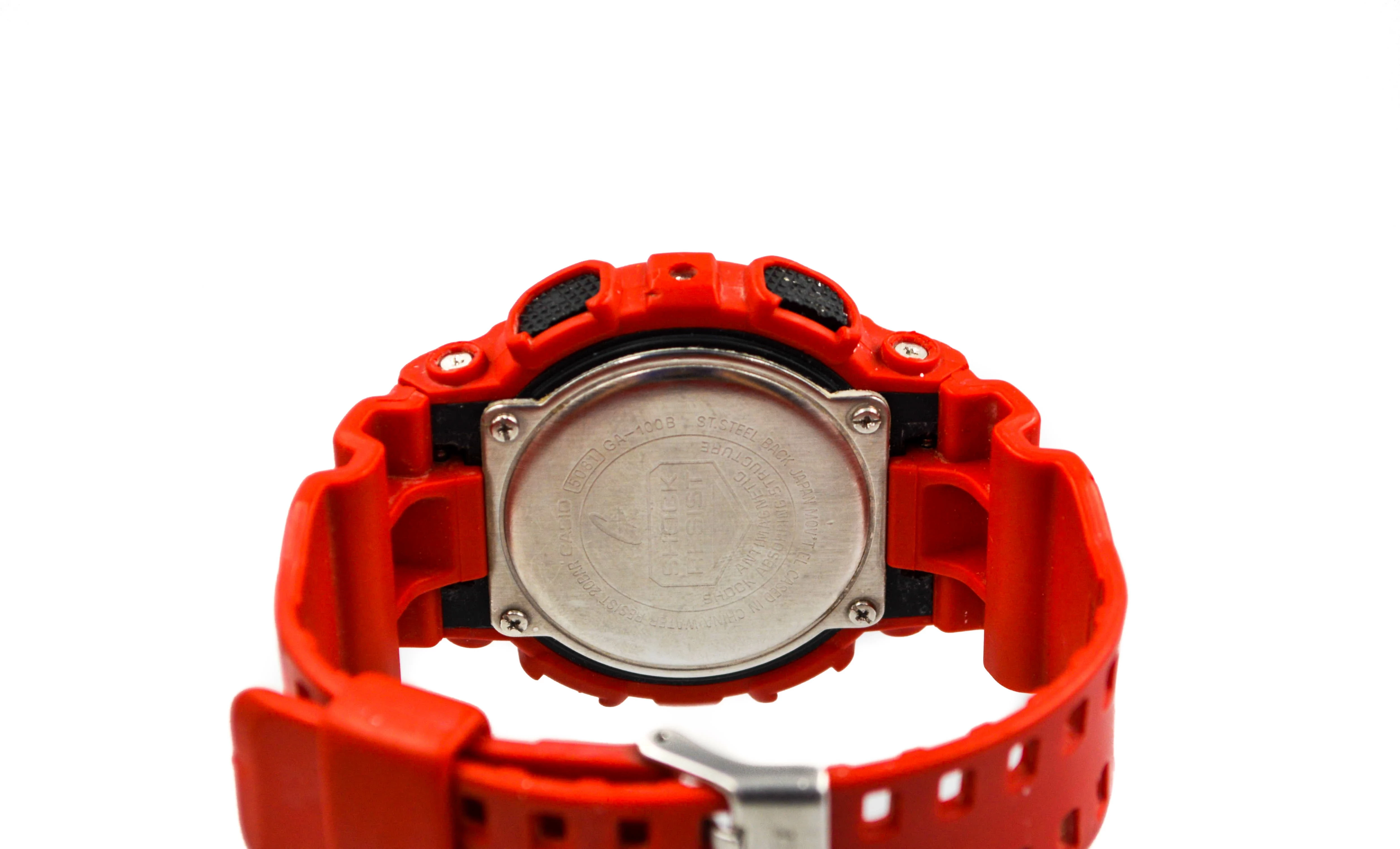 zegarek-casio-ga-100b-g-shock-czerwony-5081-typ-nareczny