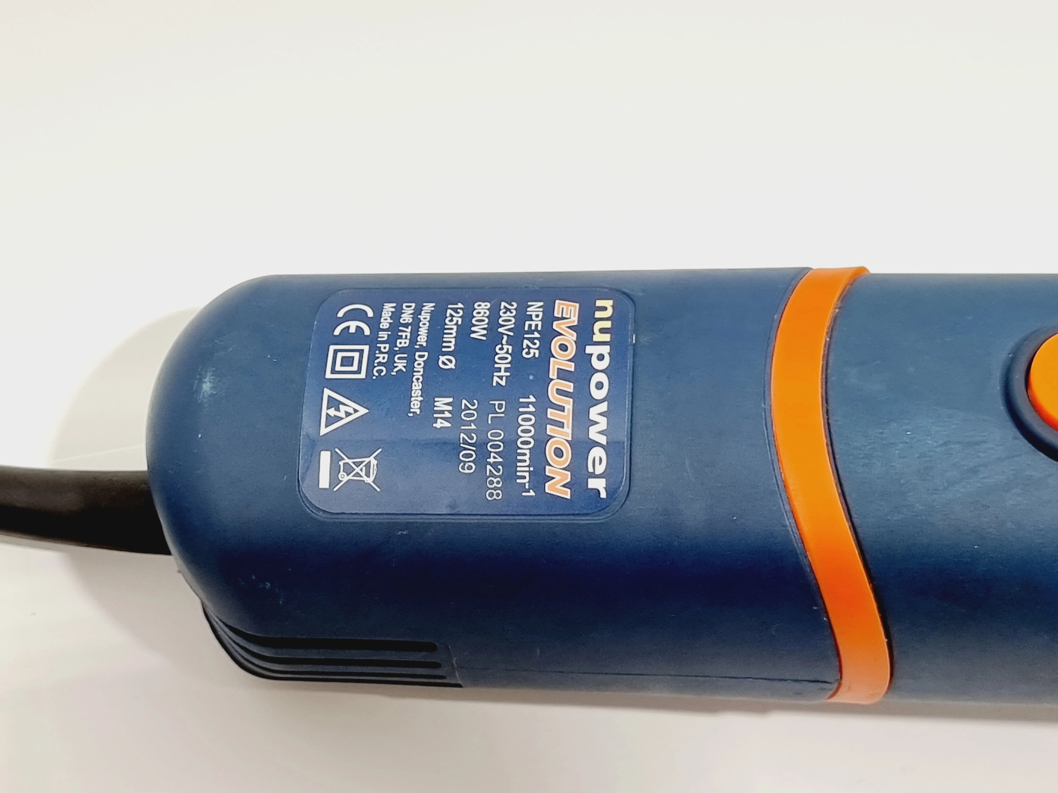 szlifierka-katowa-nupower-npe125-kod-producenta-npe125