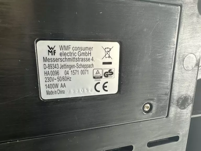GRILL ELEKTRYCZNY Z KAMIENNĄ PŁYTĄ WMF 3