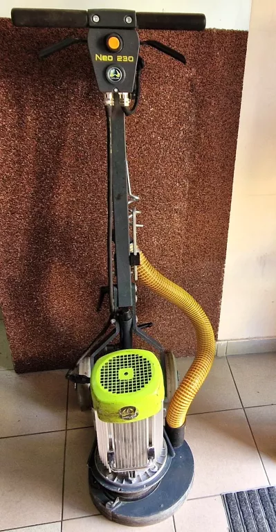 WYGŁADZARKA POLERKA SZLIFIERKA DO BETONU WOLFF NEO 230 230V