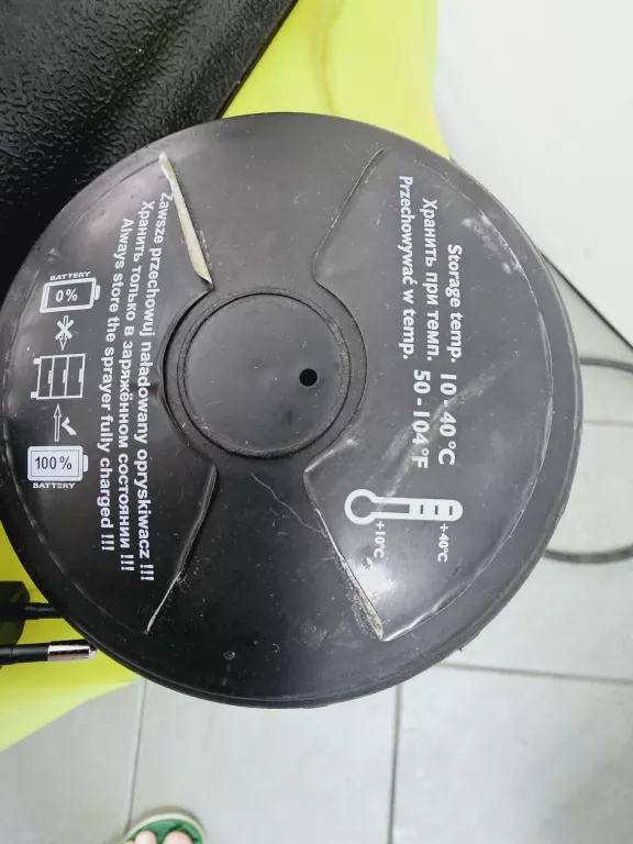 opryskiwacz-akumulatorowy-marolex-rx-12l-zasilanie-reczne