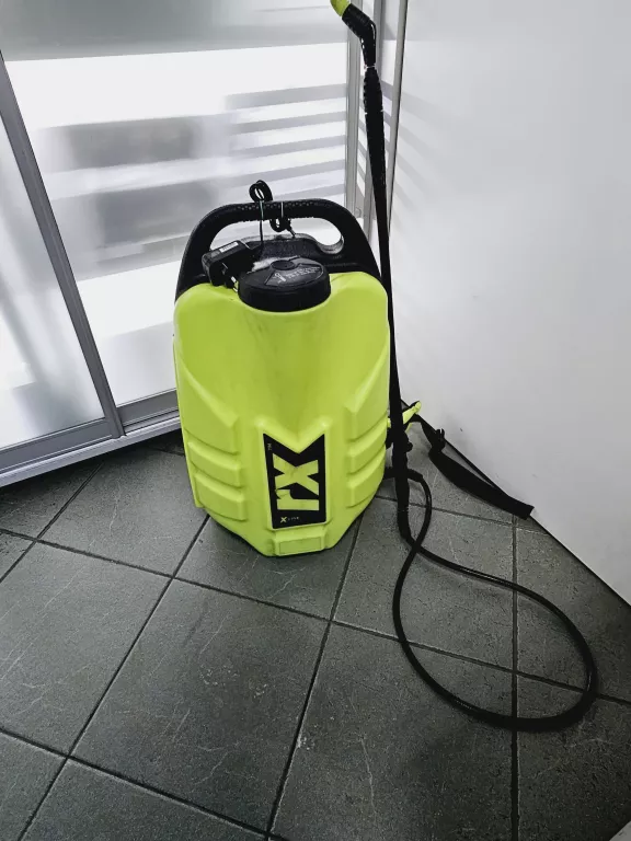 opryskiwacz-akumulatorowy-marolex-rx-12l-stan-uzywany