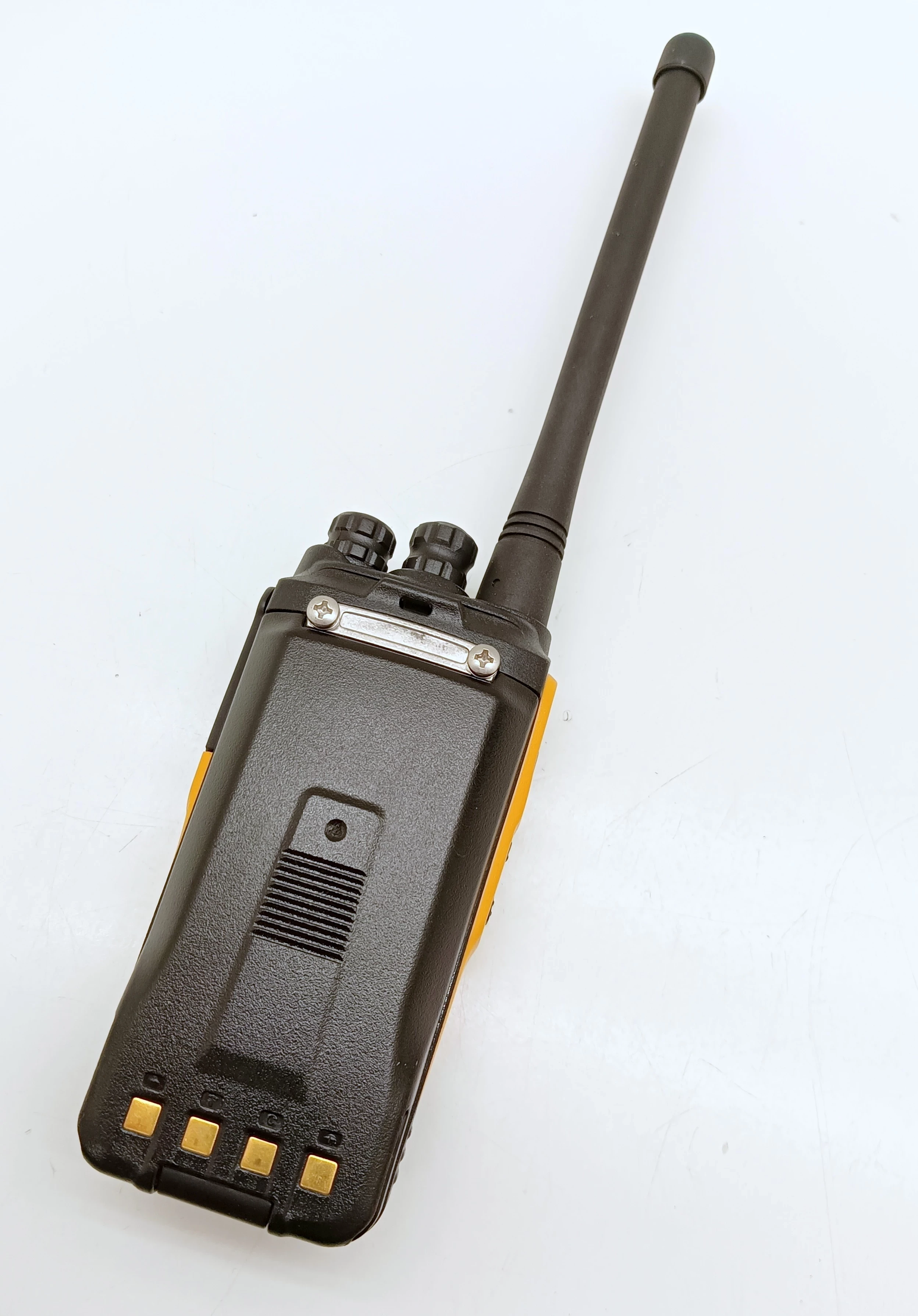 krotkofalowki-radiotelefon-hyt-tc-610610p-bytomska-12-czeladz