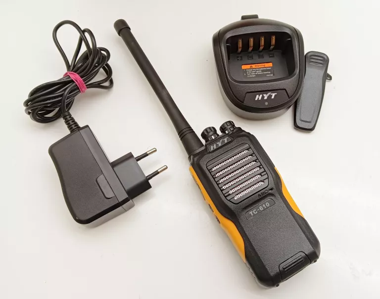 krotkofalowki-radiotelefon-hyt-tc-610610p-stan-uzywany