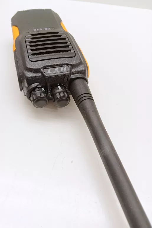 krotkofalowki-radiotelefon-hyt-tc-610610p-model-tc-610-uhf