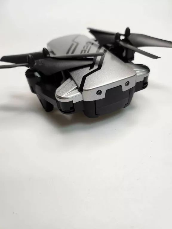 dron-deerc-d20-hd-camera-porebska-1-zawiercie