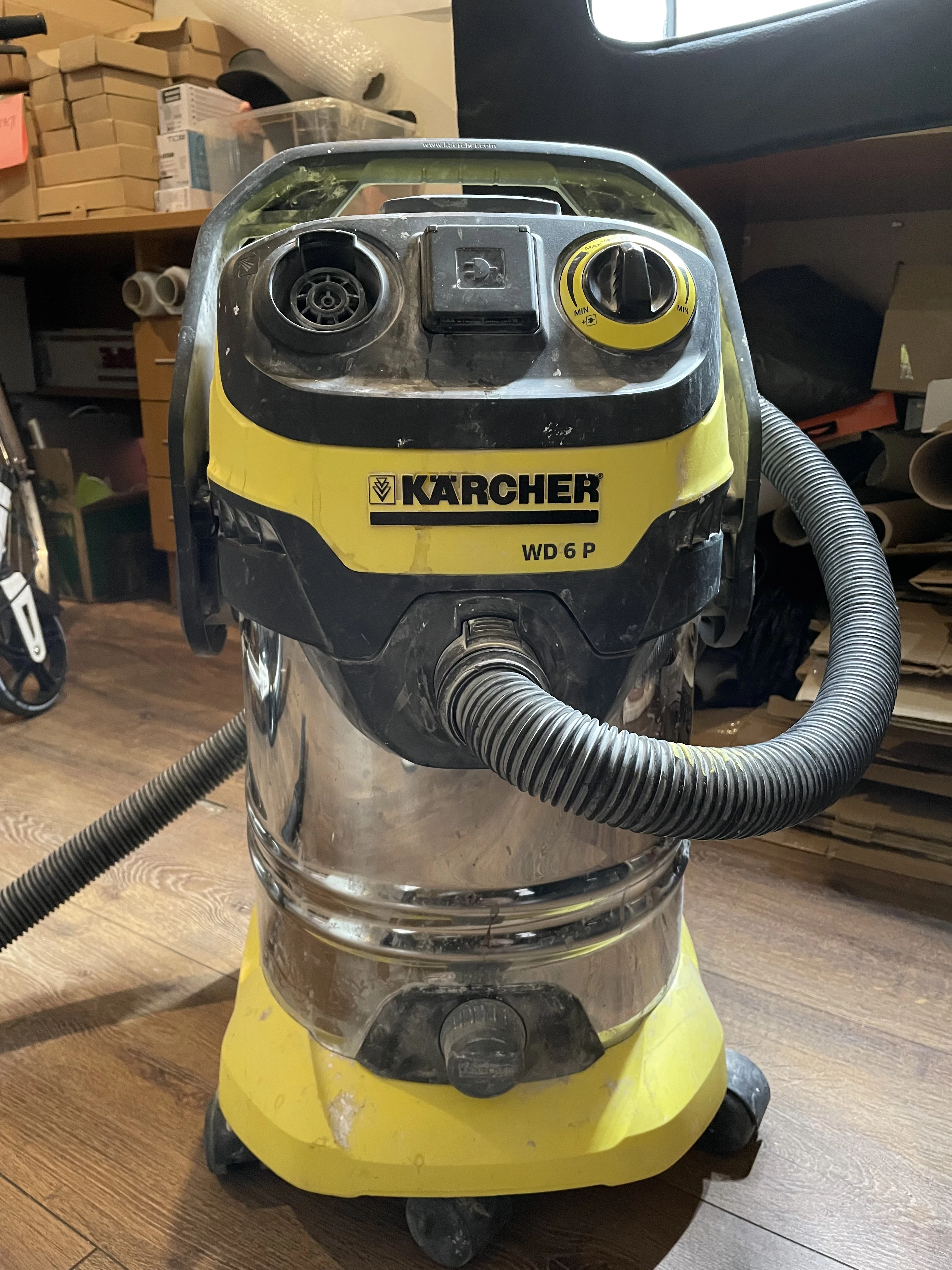 odkurzacz-przemyslowy-karcher-wd6-p-brzozowa-86-bydgoszcz