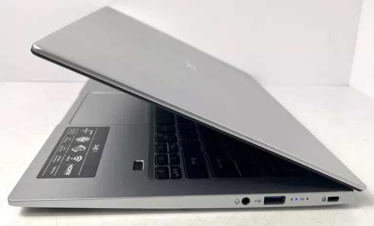 LAPTOP ACER SWIFT 1 4/128 GB SSD