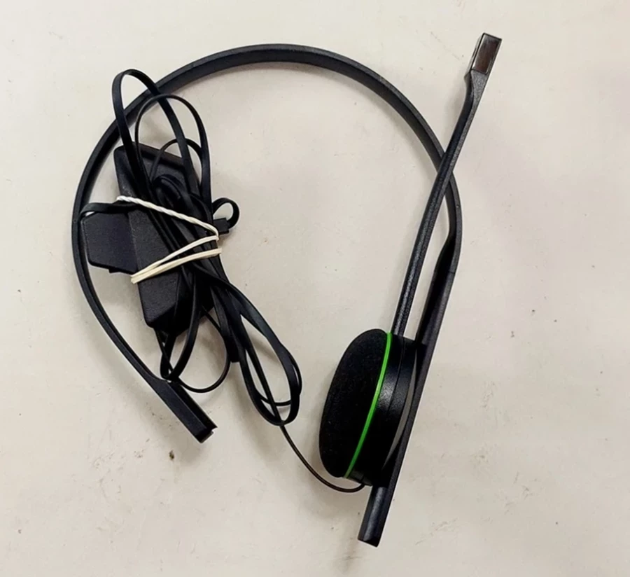 konsola-xbox-one-1540-stan-na-czesci