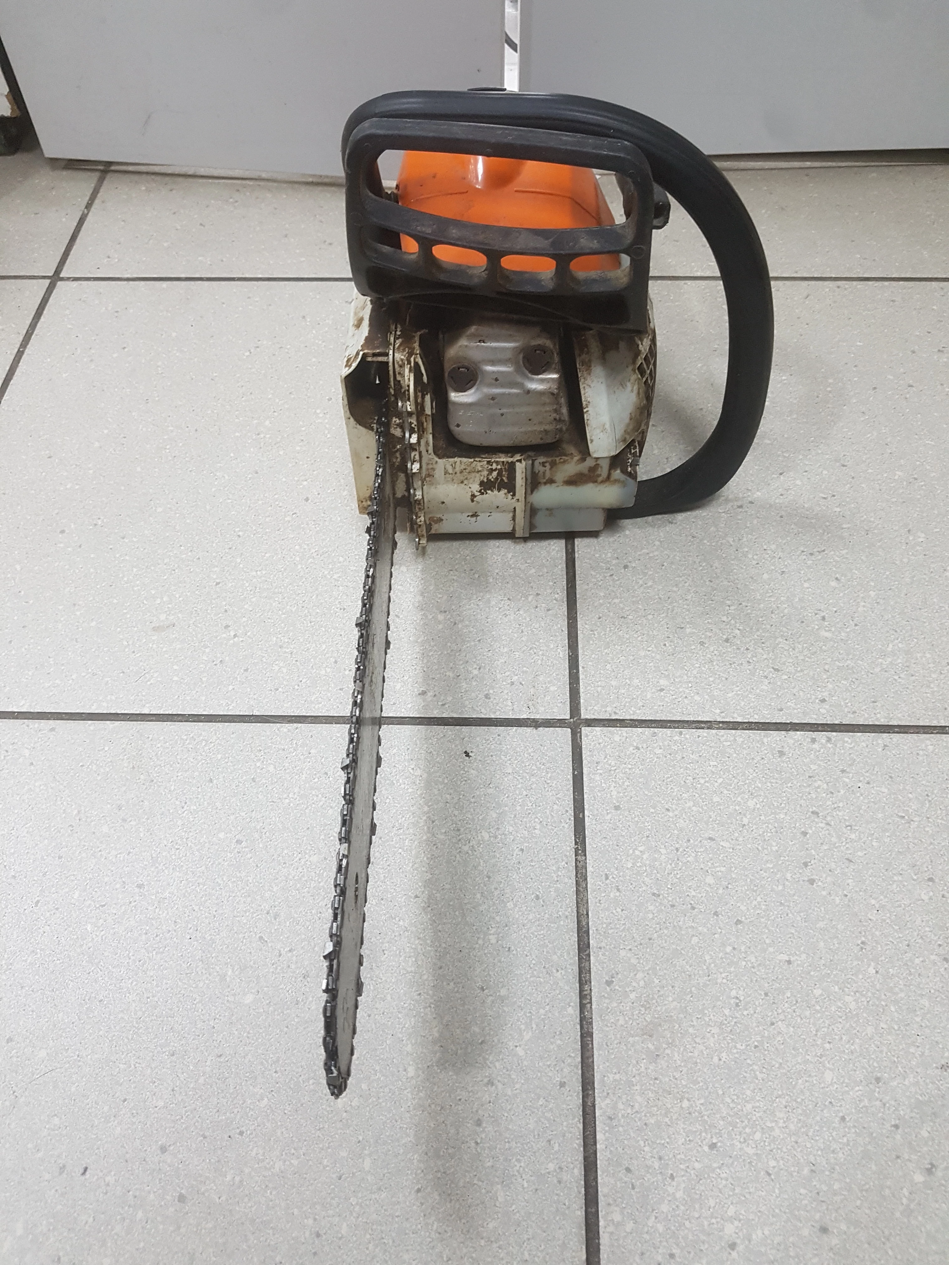 pila-spalinowa-stihl-ms181-2018-ean-gtin-0795711871383